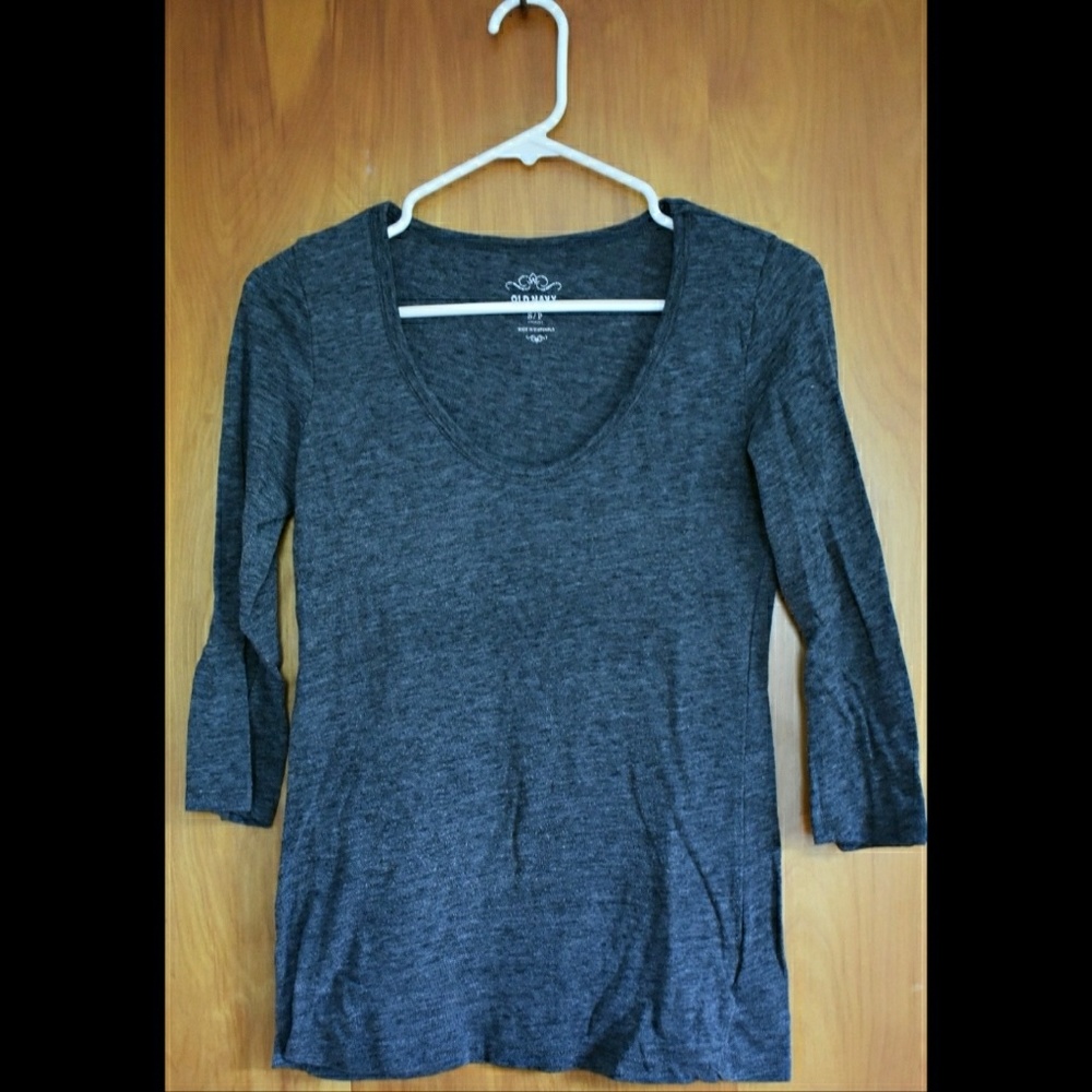 3/4 length plain shirt